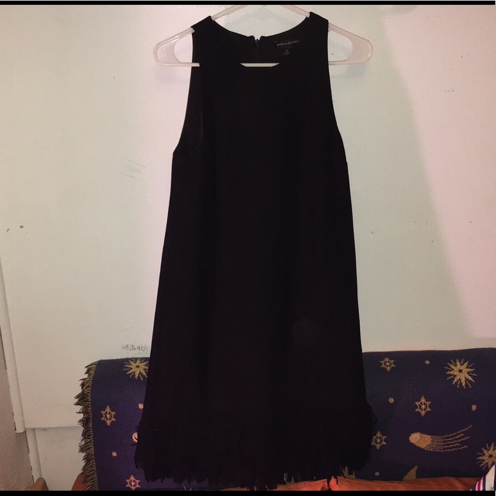 Banana Republic sleeveless fringe dress